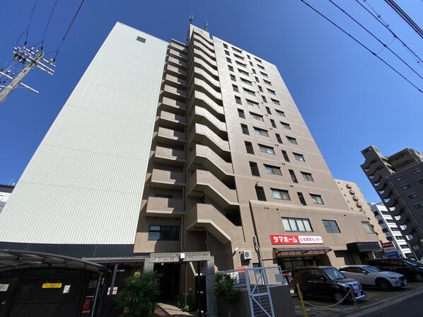 グランドヴュー島本の物件外観写真